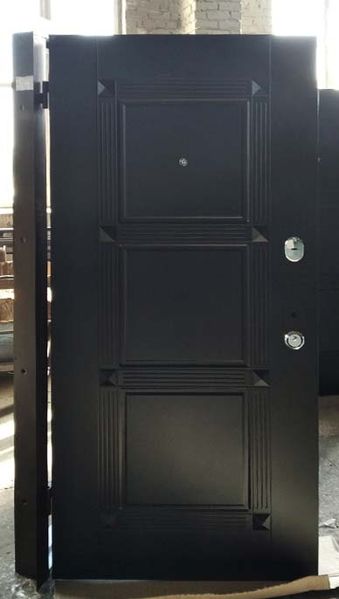 Вхідні двері в квартиру Берислав - модель B 6.4 комплектація М2 0204241534 фото